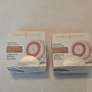 Clarisonic Radiance Brush Head in White and Pink